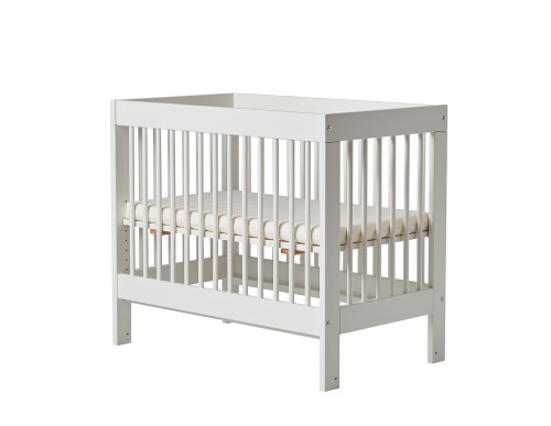 Basic - beside bed_7.jpg