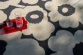 MM-O-Unikko-charcoal-white-434305-SFEER-E-hr.jpg